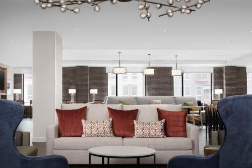 home2 suites by hilton falls church