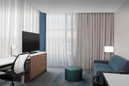 home2 suites by hilton falls church