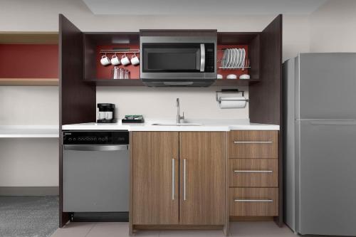 home2 suites by hilton falls church