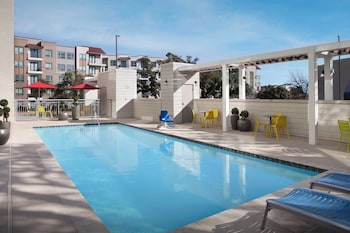 home2 suites by hilton georgetown austin north