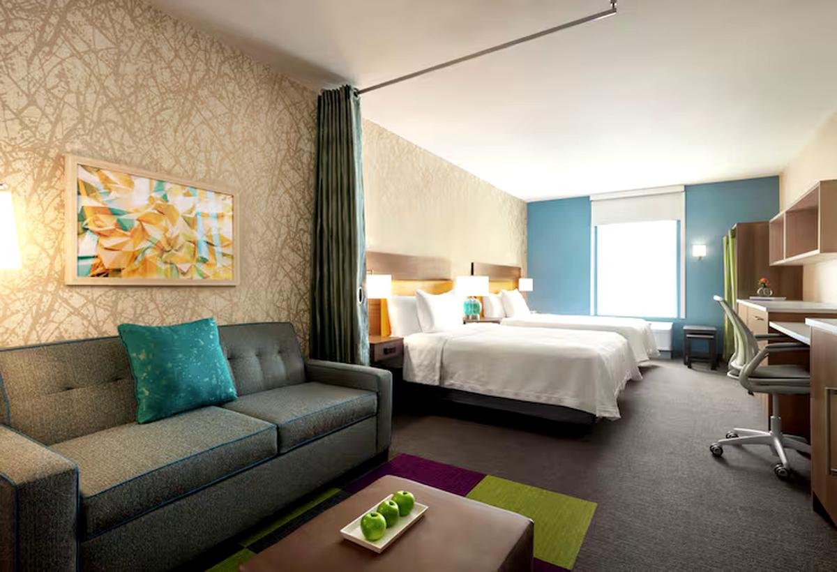 home2 suites by hilton hendersonville