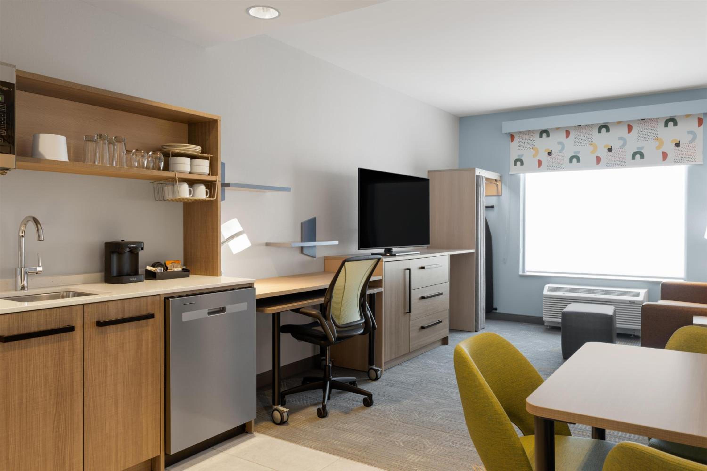 home2 suites by hilton kearney