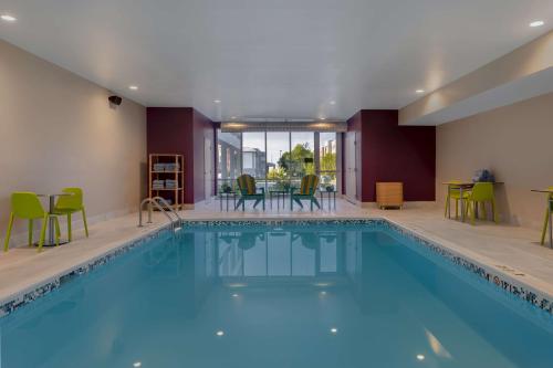 home2 suites by hilton kokomo