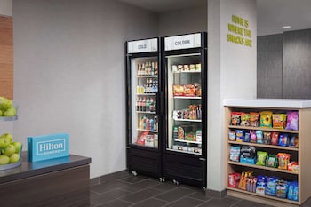 home2 suites by hilton laredo north