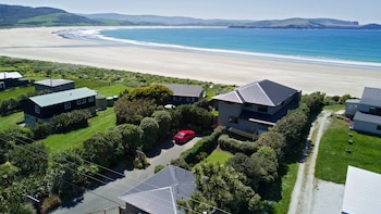 curio bay