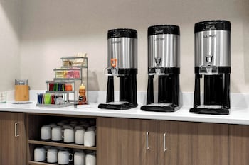 home2 suites by hilton owatonna