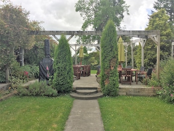 Tongariro Crossing Lodge,Mansons Siding>>Erua,5 star