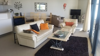 oceanside resort and twin towers