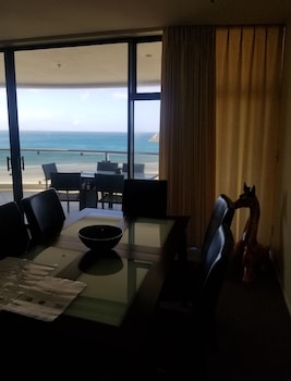 oceanside resort and twin towers