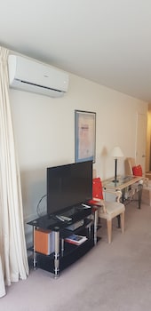 oceanside resort and twin towers