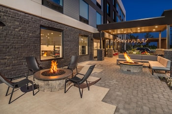 home2 suites by hilton reynoldsburg columbus east