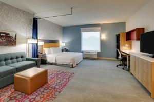 home2 suites by hilton sanford