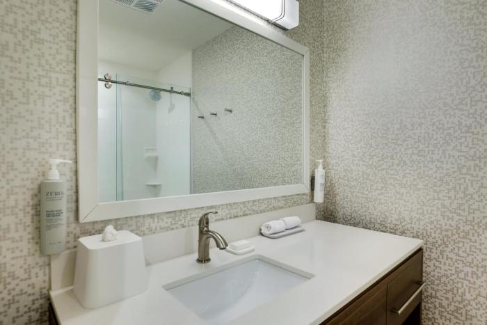 home2 suites by hilton sanford