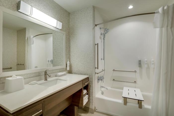 home2 suites by hilton sanford