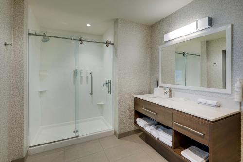 home2 suites by hilton sanford