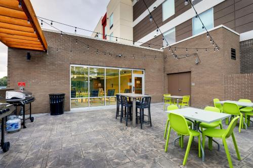 home2 suites by hilton sanford