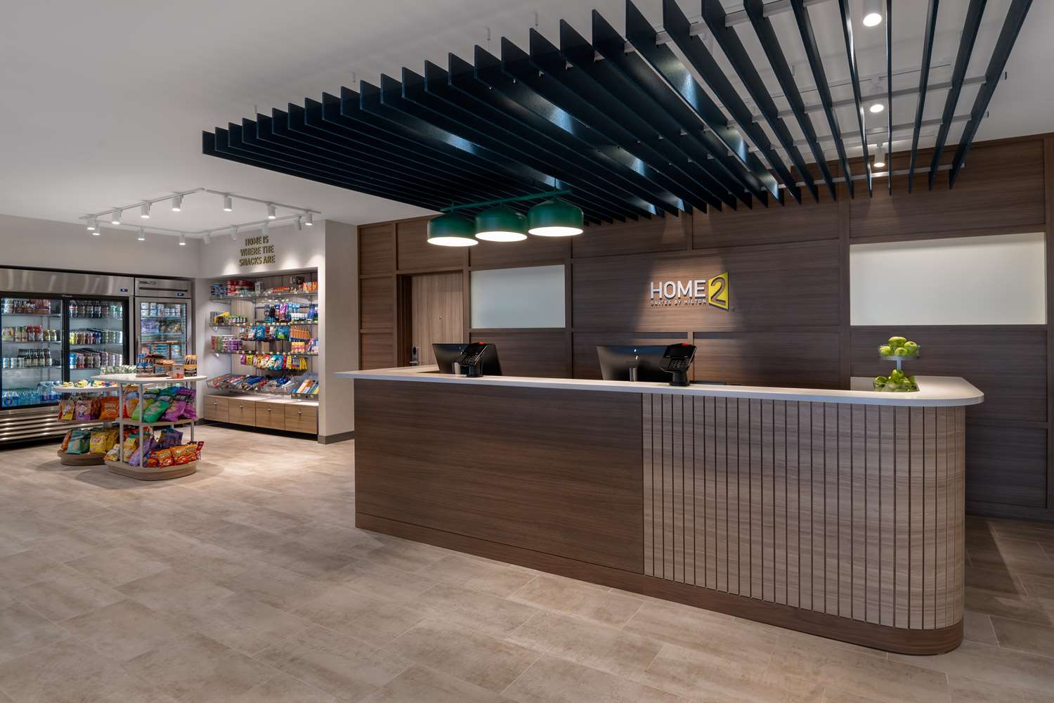 home2 suites by hilton sheboygan