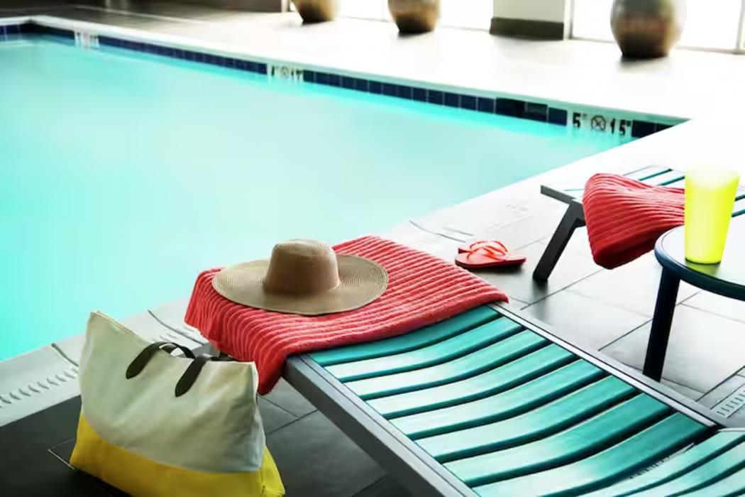 home2 suites by hilton sheboygan