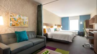 home2 suites by hilton sheboygan