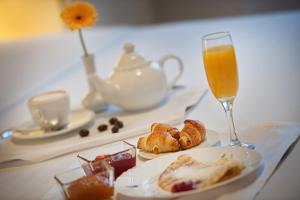 hotel suite home prague