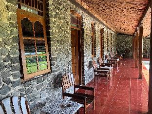 rajasa hotel by zuzu