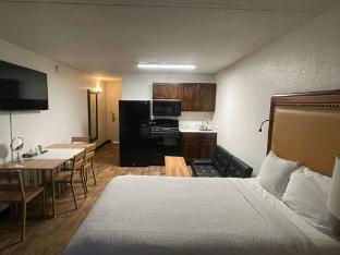 home inn woods hotel