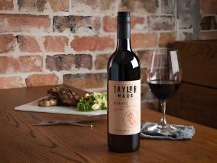 royal hotel springwood