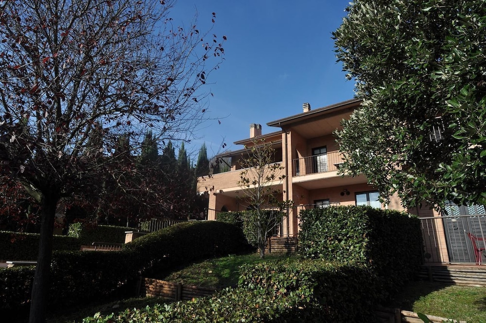carpediem assisi living club