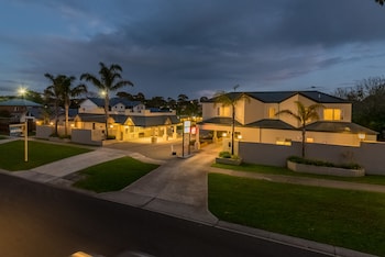 Seahorse Motel,Melbourne>>Cowes,4 star