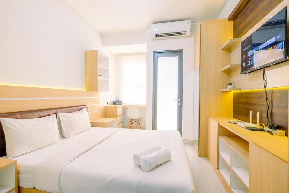 homey and well design studio transpark cibubur apartment