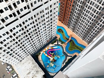 homey and well design studio transpark juanda bekasi timur apartment