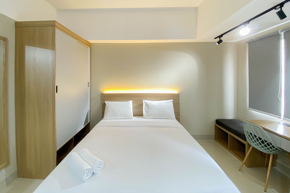 homey and well furnished studio gateway park lrt city bekasi apartment