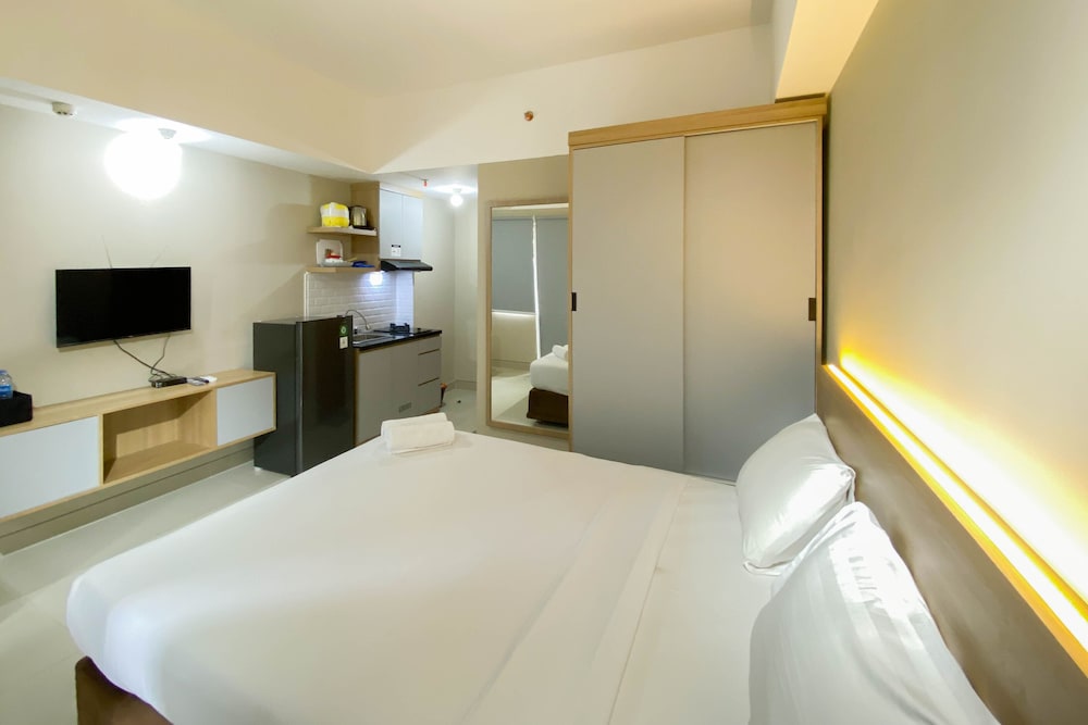 homey and well furnished studio gateway park lrt city bekasi apartment