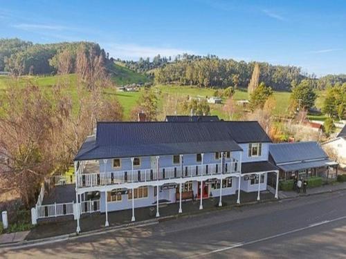 mole creek guesthouse