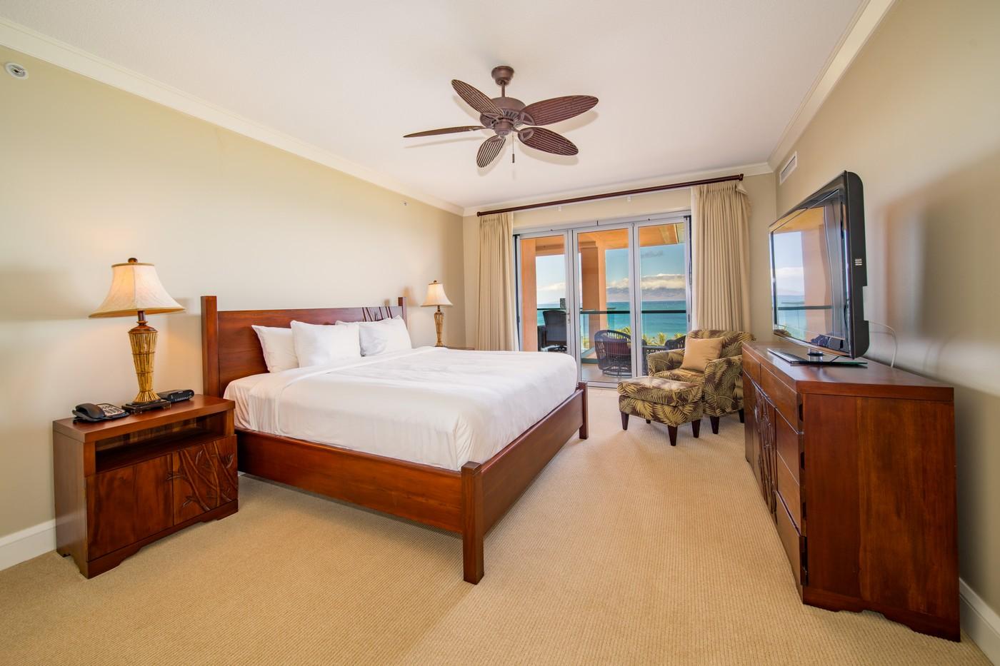 outrigger honua kai resort and spa