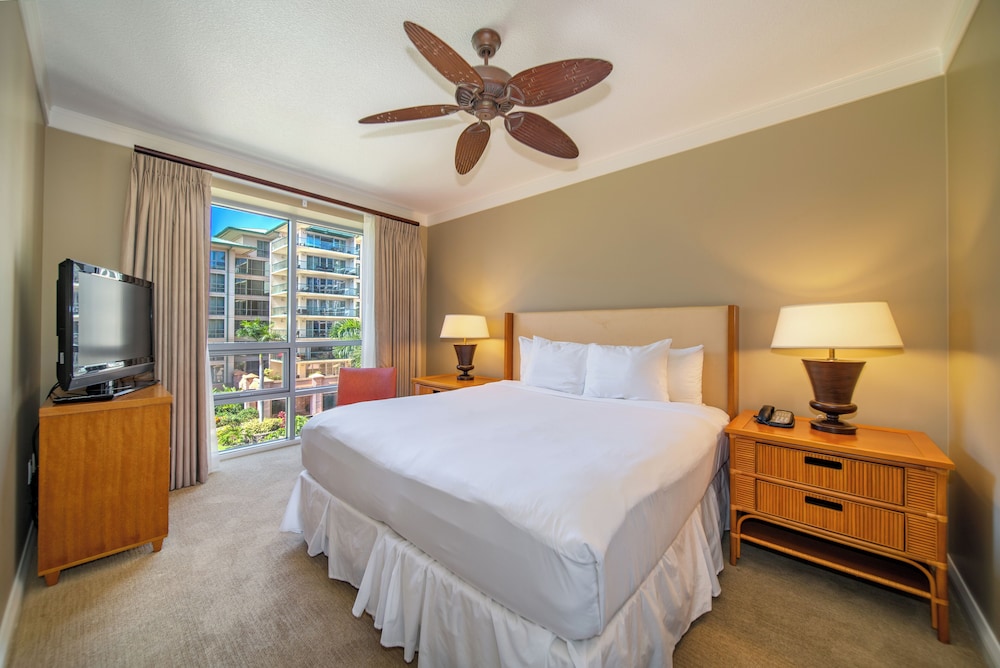 outrigger honua kai resort and spa