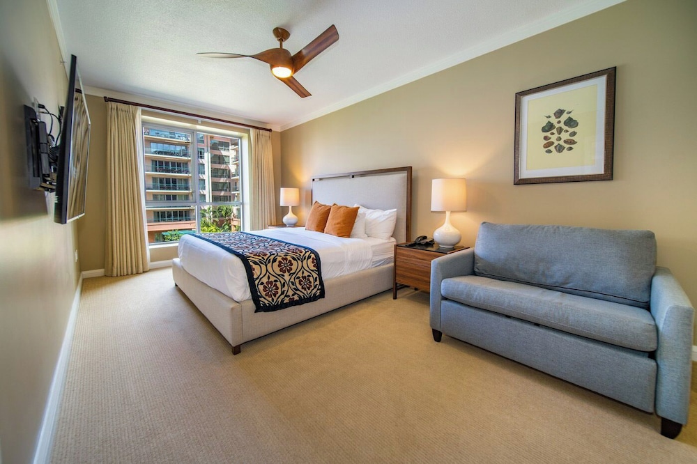 outrigger honua kai resort and spa