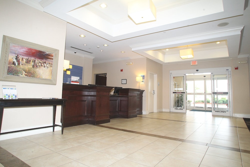 holiday inn express pembroke by ihg