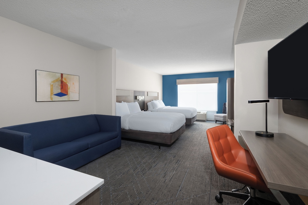 holiday inn express pembroke by ihg