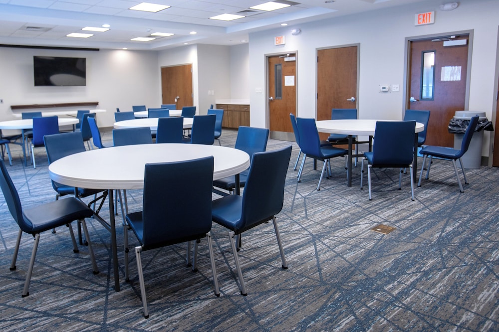 holiday inn express pembroke by ihg