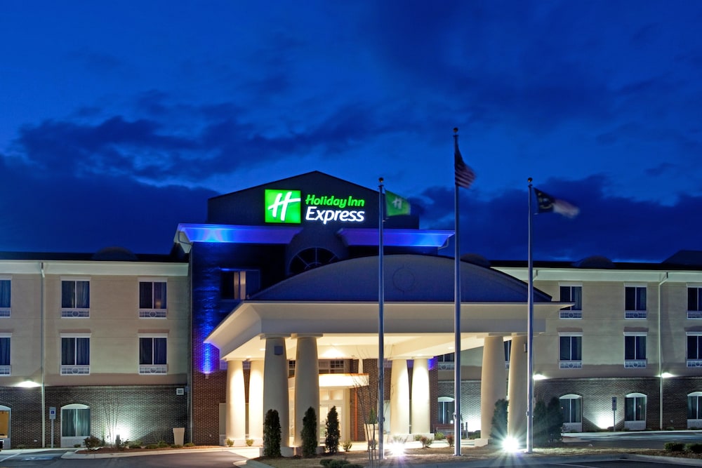 holiday inn express pembroke by ihg