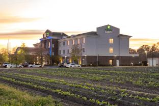 holiday inn express pembroke by ihg
