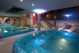 Wellness Hotel Windsor,Near Spindleruv Mlyn Aquapark,4 star