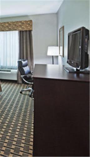 holiday inn express hotel and suites jacksonville by ihg