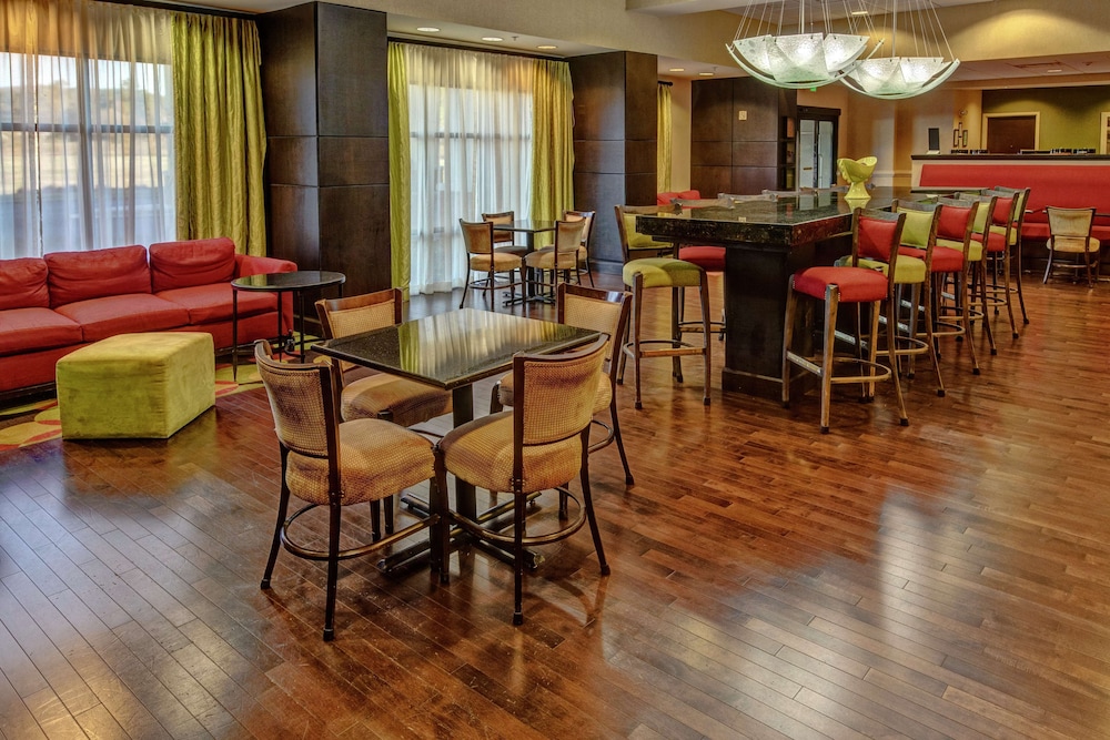hampton inn jacksonville anniston area