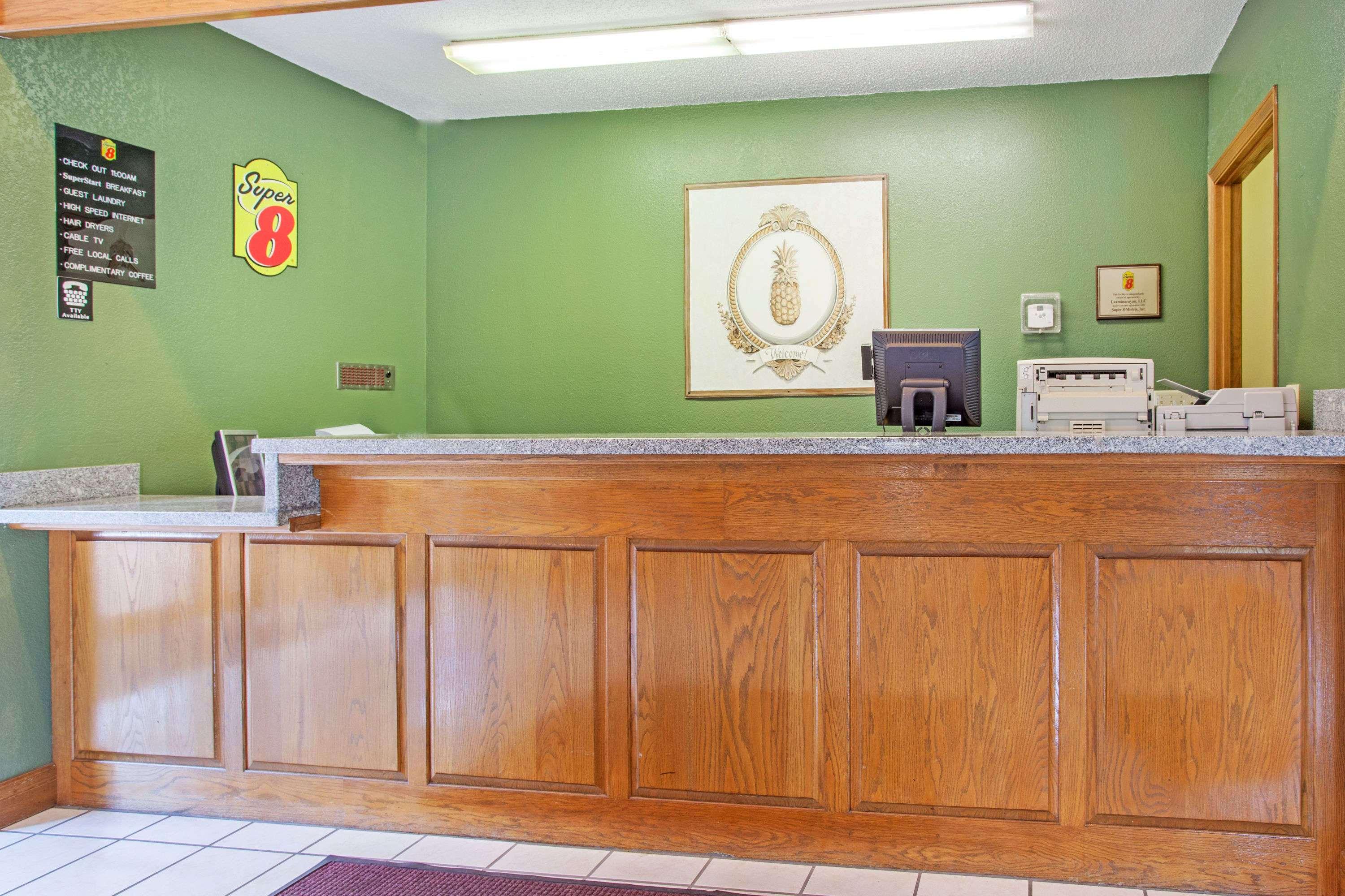 super 8 by wyndham atchison