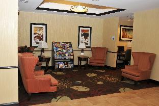 holiday inn express and suites clinton by ihg