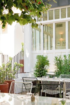 alfred hotels les halles ex hotel anjou