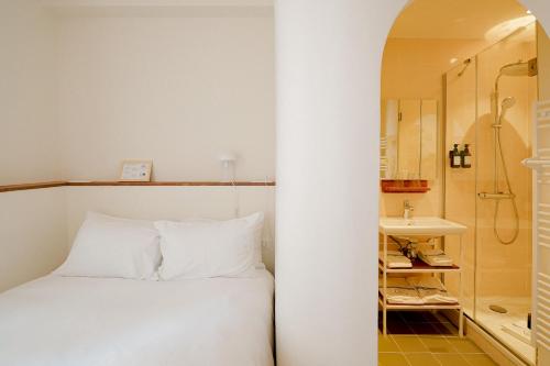 alfred hotels les halles ex hotel anjou