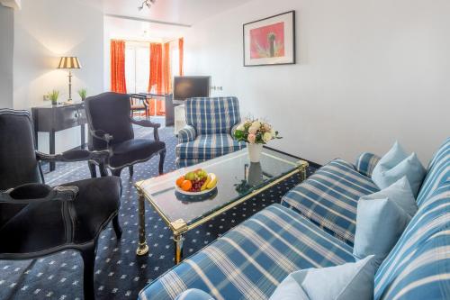 trip inn hotel astoria